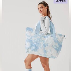 NWT POPFLEX: Superbag - Tie Dye Blue Cotton Canvas XL gym beach weekender Bag